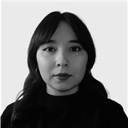 Soy una persona apasionada por el arte en todas sus formas. Puedo enseñar desde a los más pequeños hasta los más grandes, todo lo que pido es motivación para aprender y dejar volar la imaginación